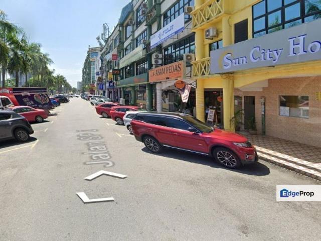 Shop for sale in Petaling, Subang Jaya