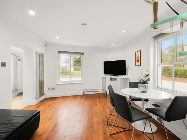 Apartment for rent in Notting Hill, Greater London