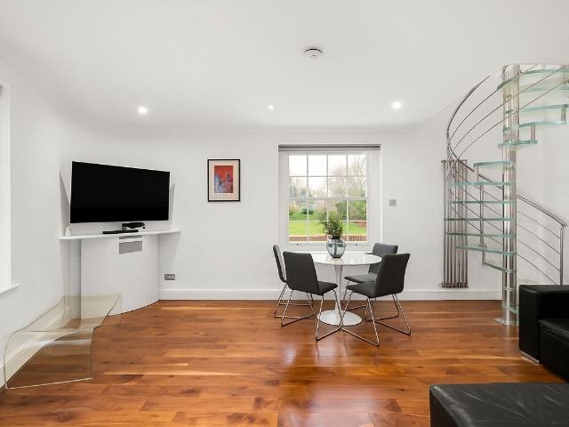 Apartment for rent in Notting Hill, Greater London