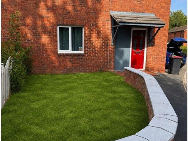 Room for rent in Leegomery, Telford