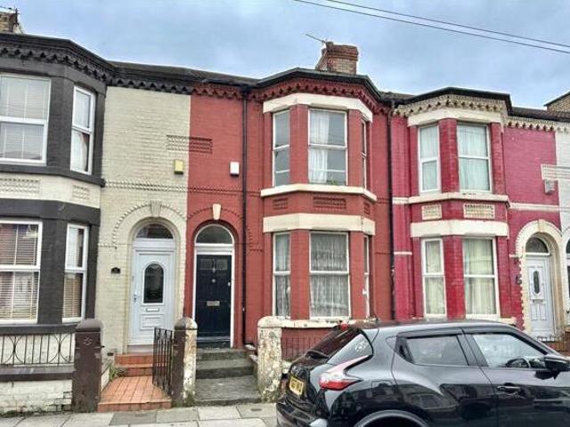 House for sale in Calderstones