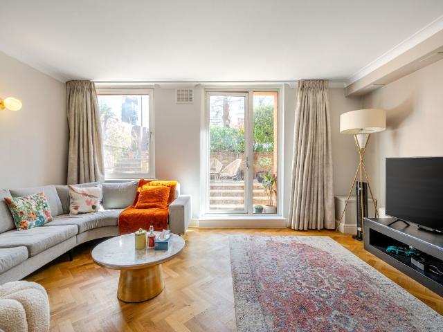 Apartment for rent in Notting Hill, Greater London
