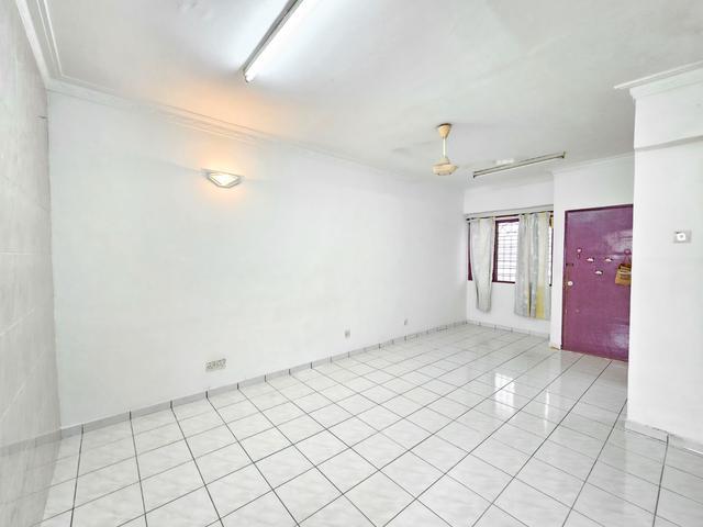 Apartment for sale in Kajang, Langat