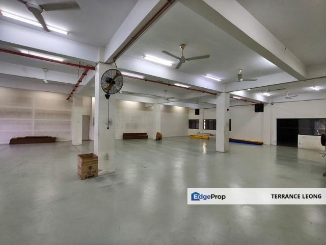Warehouse for sale in Kajang, Langat