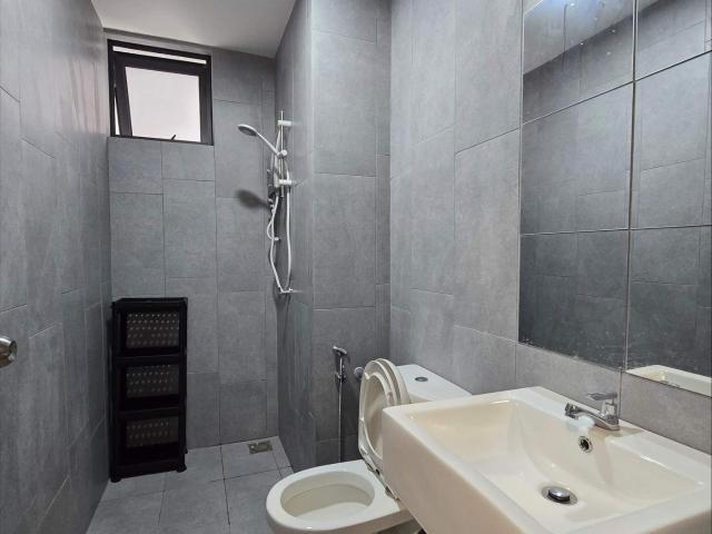 Room for rent in Country Heights Damansara, Kuala Lumpur