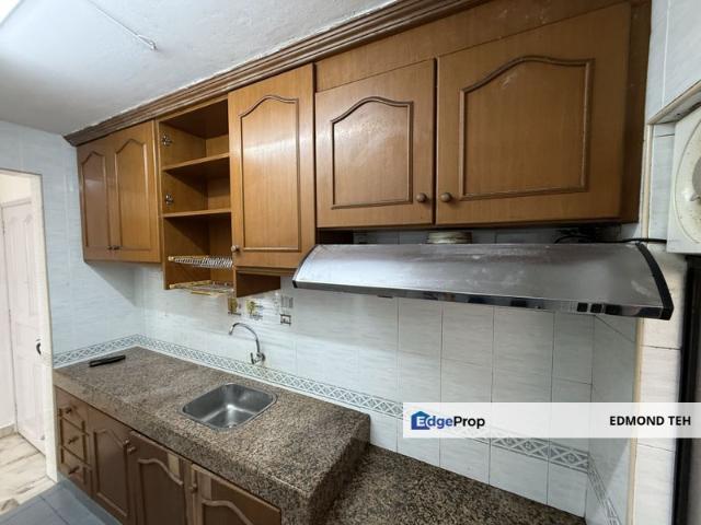 Flat for rent in Langat, Kuala Lumpur