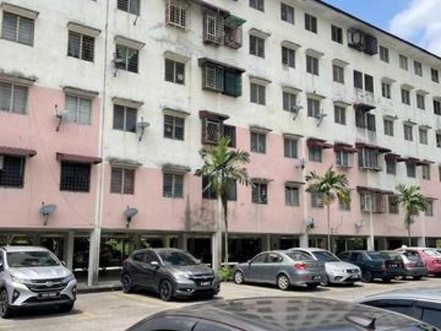 Apartment for sale in Petaling, Subang Jaya