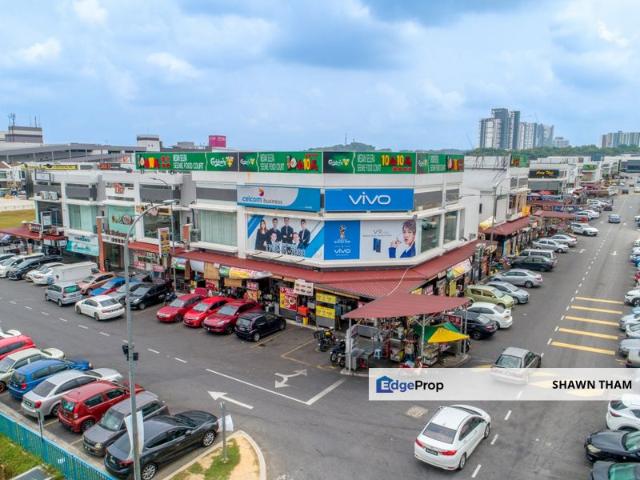Shop for rent in Kajang, Langat