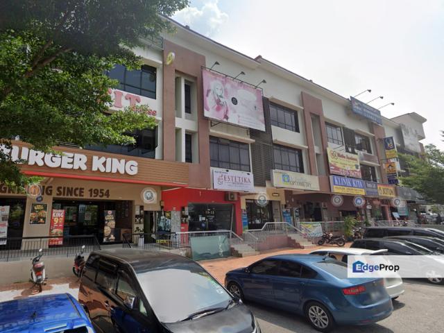 Shop for sale in Kajang, Langat
