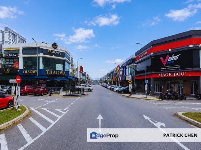 Shop for rent in Kajang, Langat