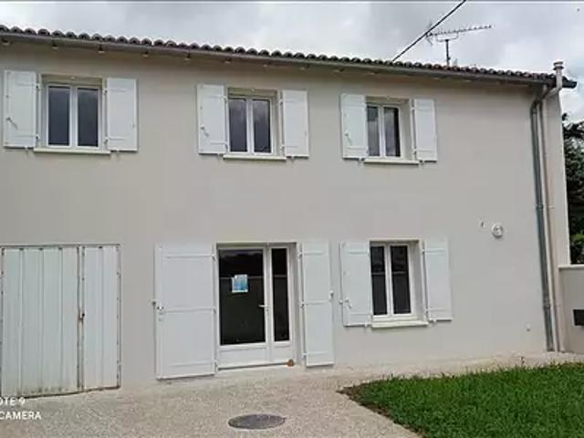Maison location à Les Anganes, Cherbonnières
