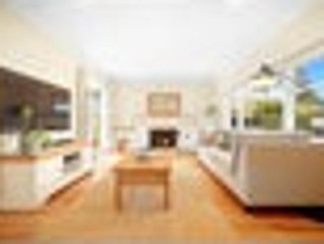 House for sale in Lynfield, Oroua County