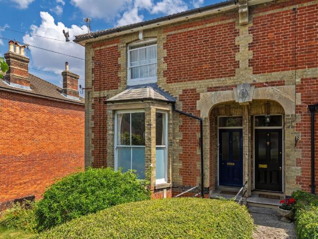 Apartment for rent in Hampshire