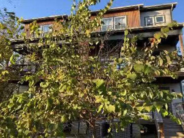 House for sale in Brentwood
