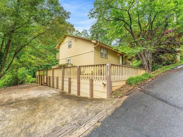 House for sale in Fair Play