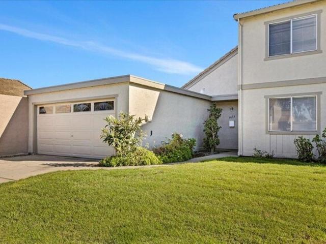 House for sale in Salinas, California