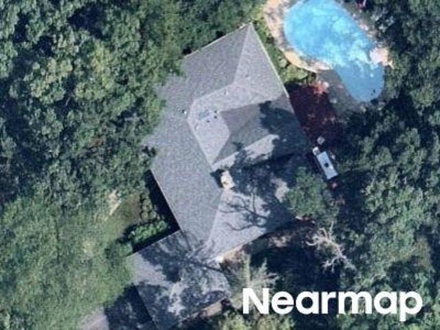 House for sale in Lake Forest