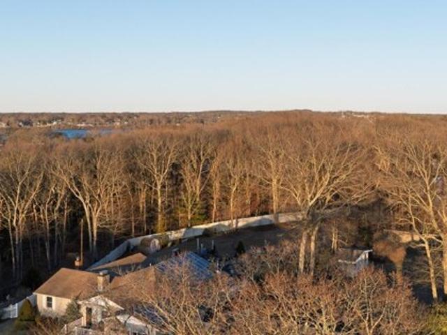 Land for sale in Ronkonkoma