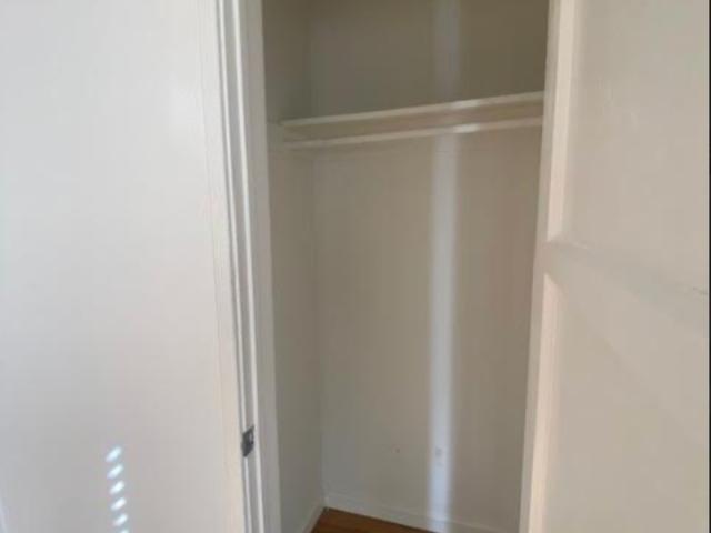 Apartment for rent in Canoga Park, California