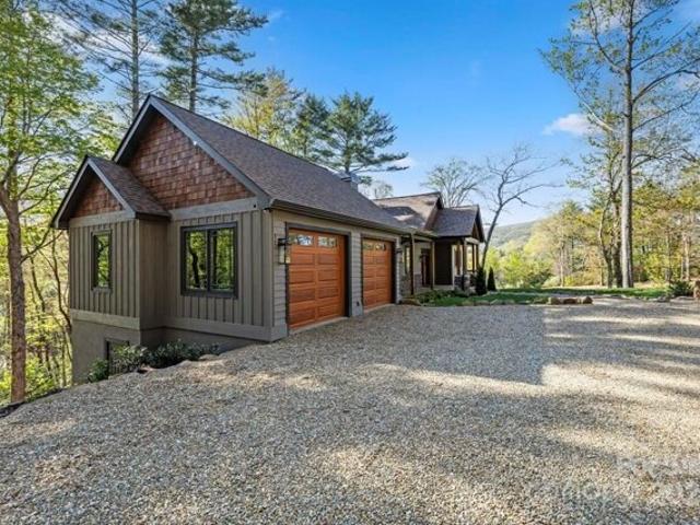House for sale in Lake Toxaway