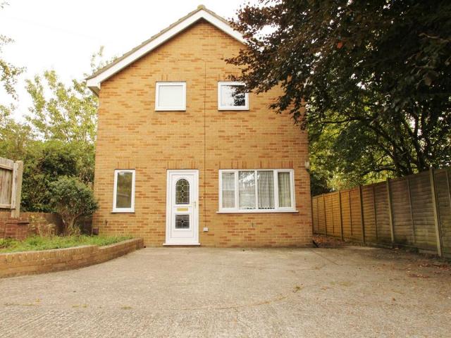 House for rent in Talbot Village, Bournemouth