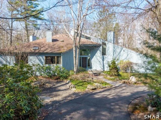 House for sale in Canton, Connecticut