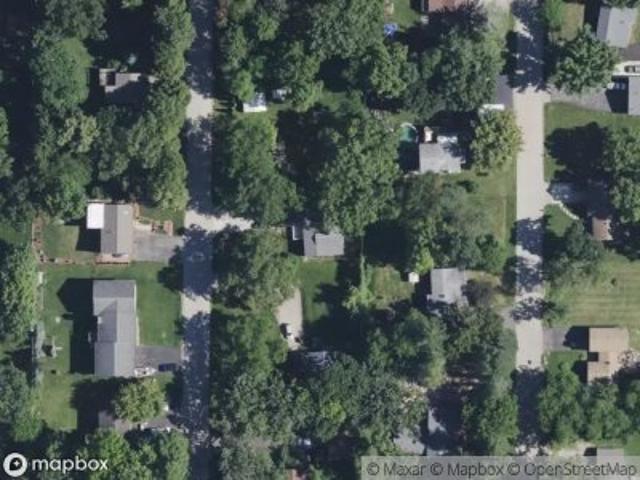 House for sale in Mchenry, Illinois