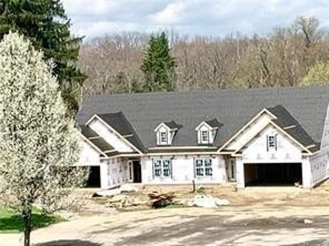 Condo for sale in New Castle, Pennsylvania