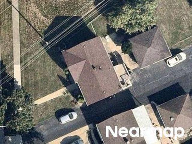 House for sale in Addison, Illinois