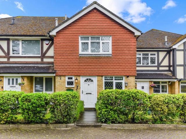 House for rent in Harrow Weald, Greater London