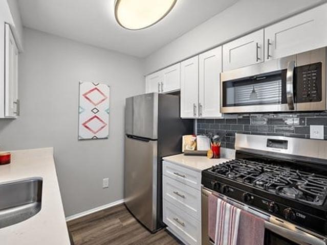 Apartment for rent in Dearborn Heights