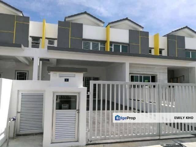 Shop for rent in Petaling, Alam Impian