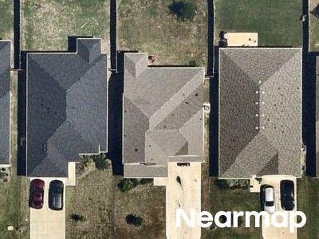 Property for sale in Oakmont Park, Red Oak
