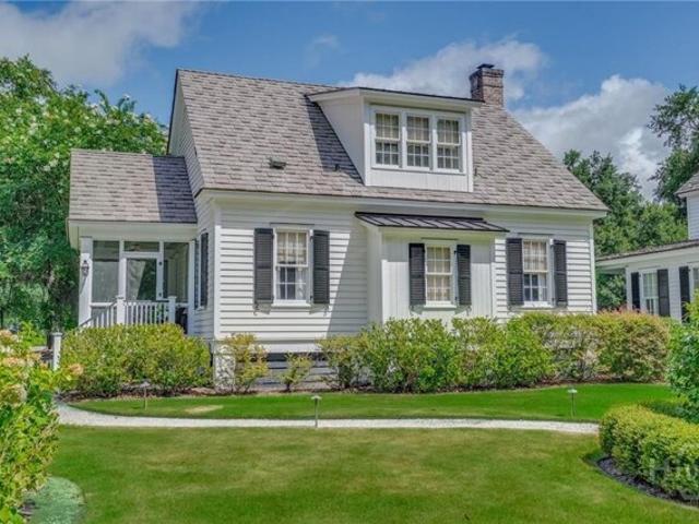 House for sale in Richmond Hill