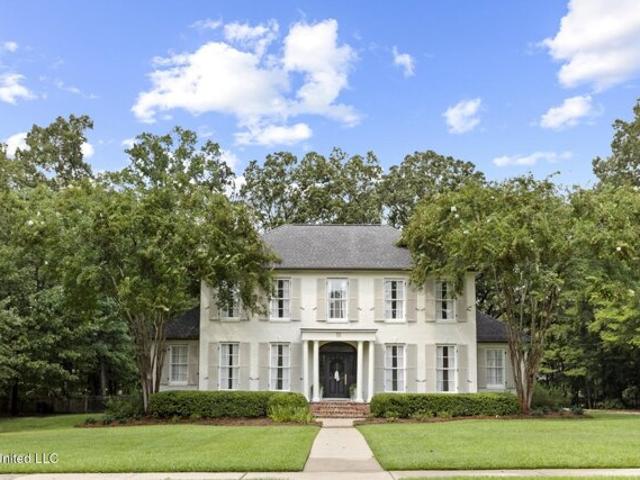 House for sale in Ridgeland, Mississippi