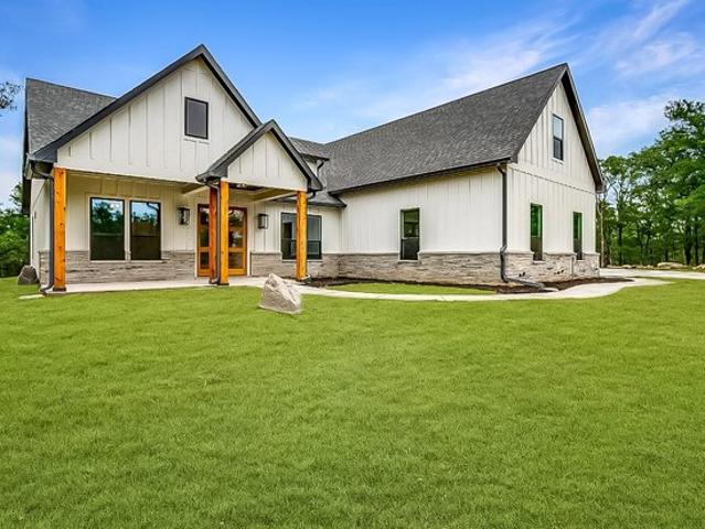 House for sale in Bureau, Illinois