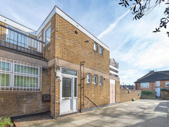 House for rent in Streatham Hill, Greater London