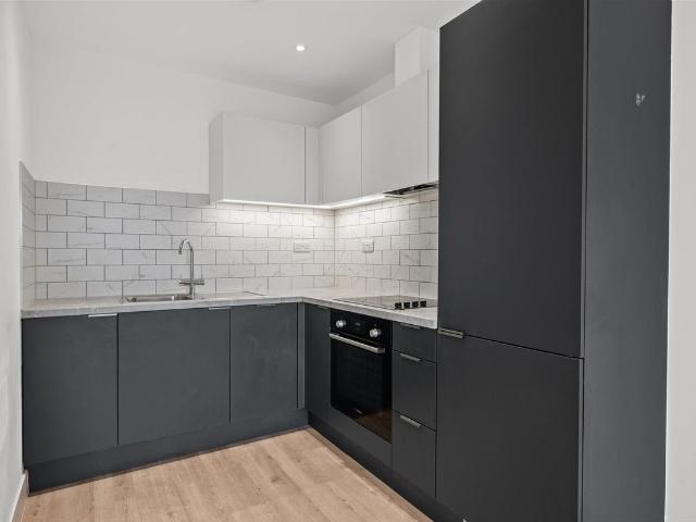 Apartment for rent in Rodbourne, Swindon