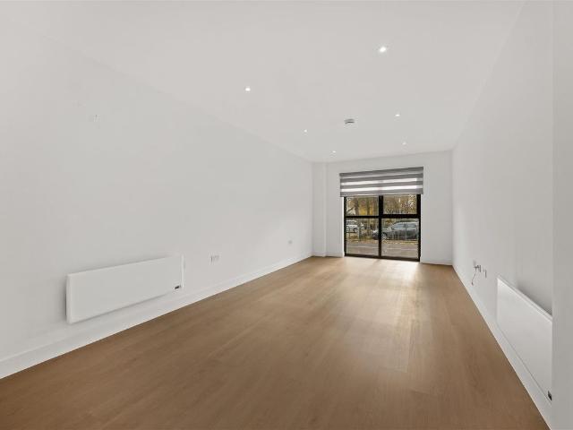 Apartment for rent in Rodbourne, Swindon