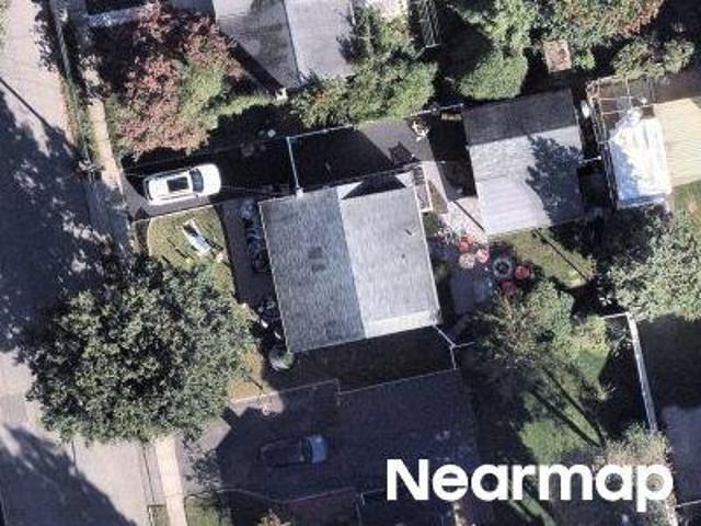 Property for sale in Glen Head, Nassau County