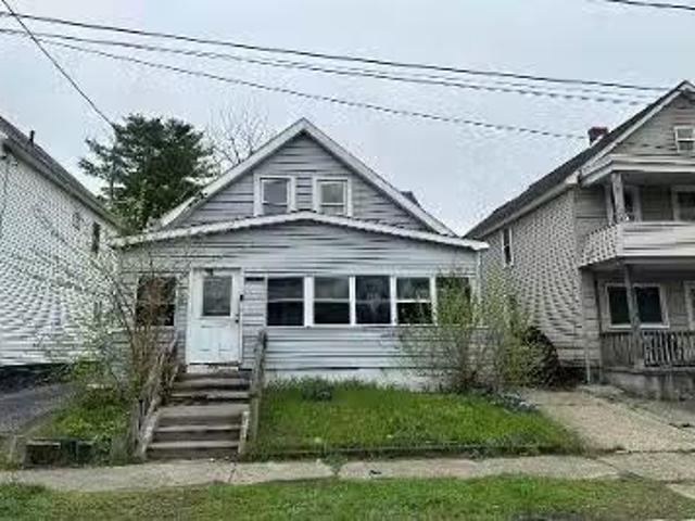 House for sale in Schenectady