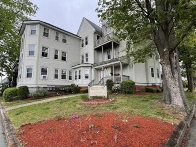 Condo for sale in Bristol, Massachusetts