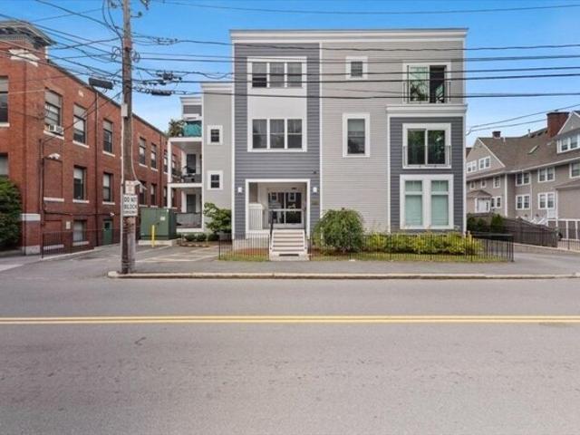 Condo for sale in Auburndale, Massachusetts