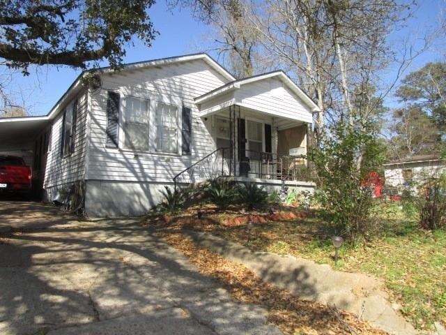 House for sale in Pineville