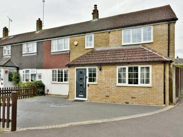 House for sale in Potters Bar, Isle Of Man