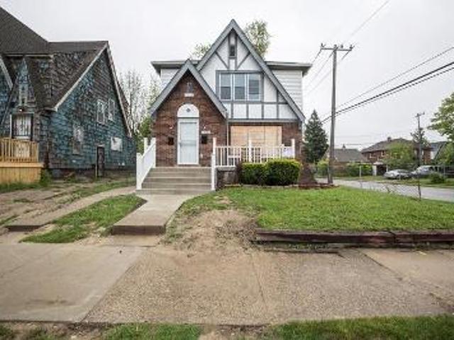 House for sale in Detroit