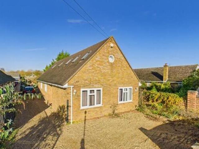 House for sale in Row Town, Surrey