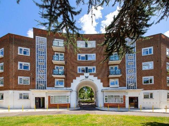 Apartment for rent in Mortlake, Greater London