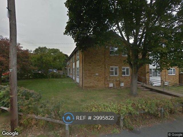 Studio for rent in Poplars, Shephall