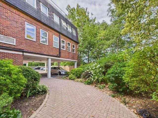 House for sale in Row Town, Surrey
